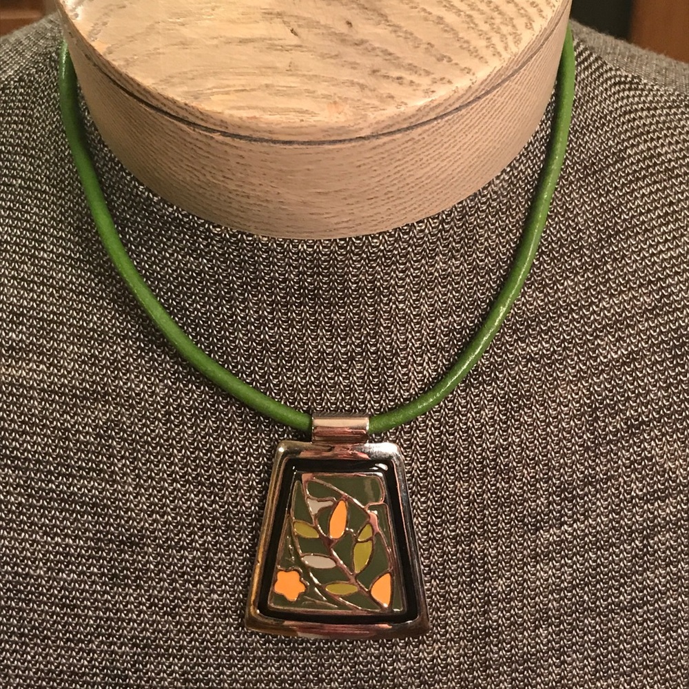 ❤️Green Floral necklace. ❤️